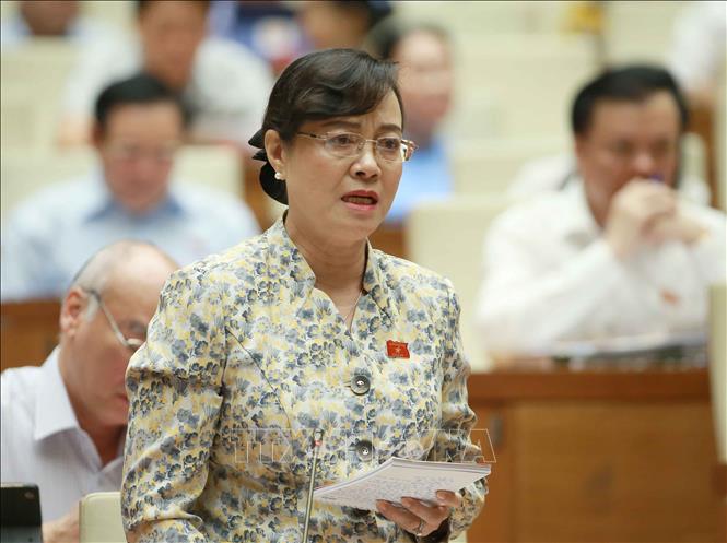 Cân nhắc thêm khung pháp lý cho việc làm thêm giờ